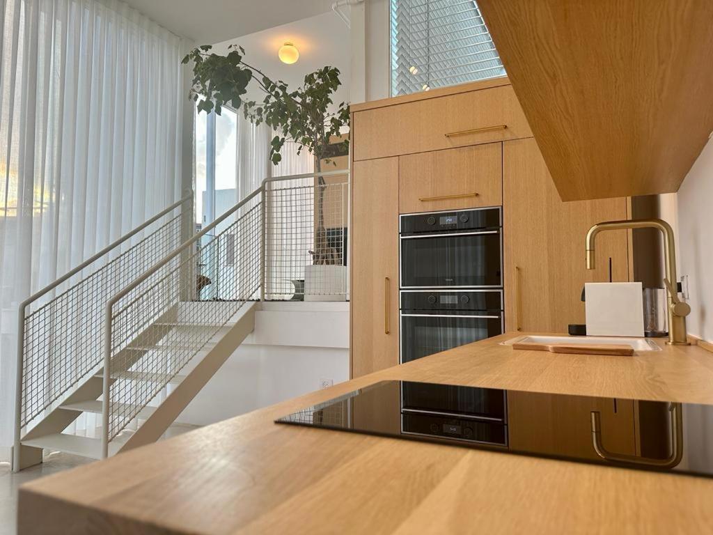 Rothschild 69 Hotel Тел Авив Екстериор снимка